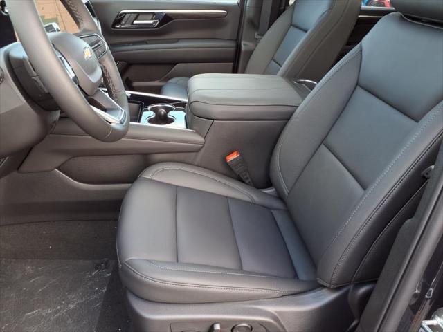 new 2025 Chevrolet Suburban car, priced at $75,970