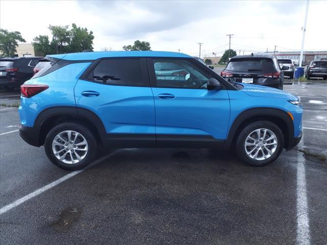 new 2025 Chevrolet TrailBlazer car, priced at $25,930