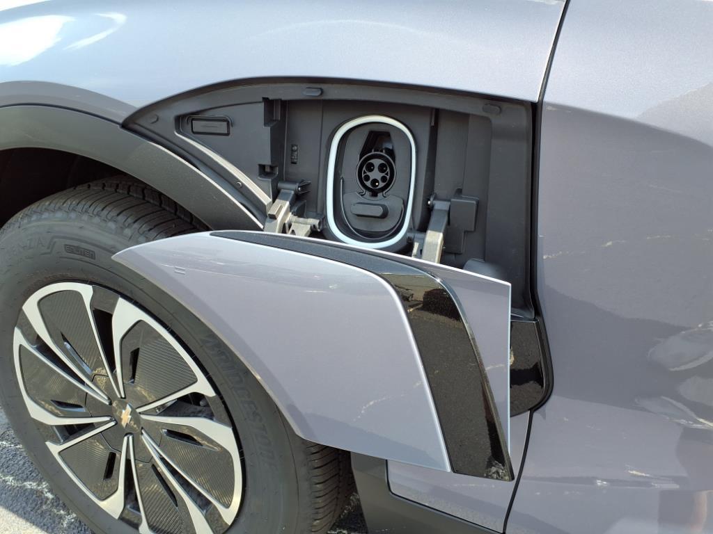 new 2025 Chevrolet Blazer EV car, priced at $49,390