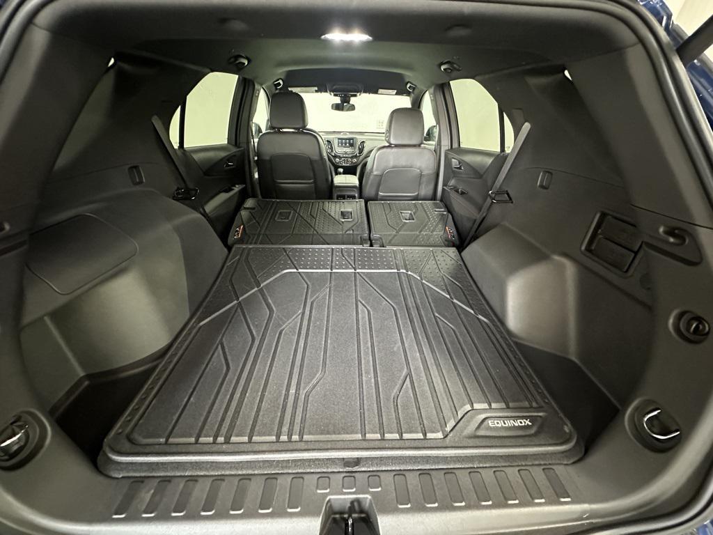 used 2023 Chevrolet Equinox car, priced at $25,899