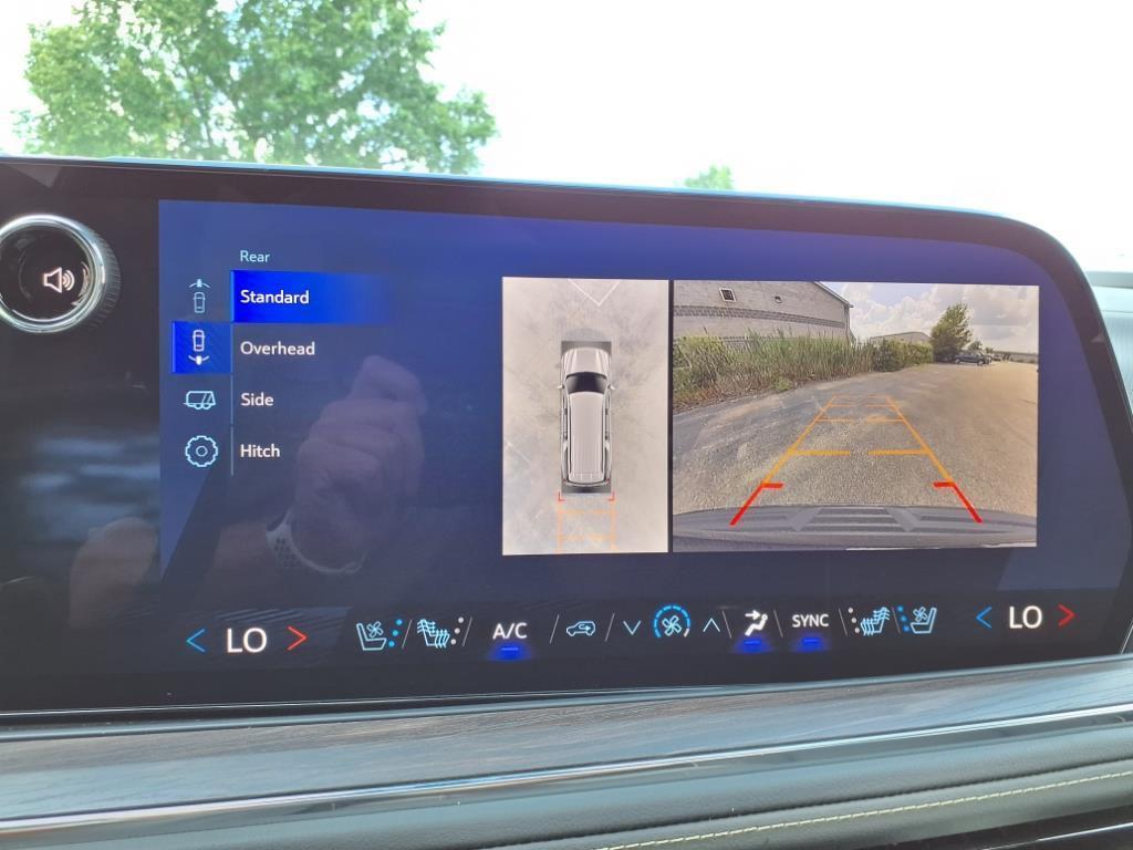 new 2025 Chevrolet Suburban car, priced at $89,180