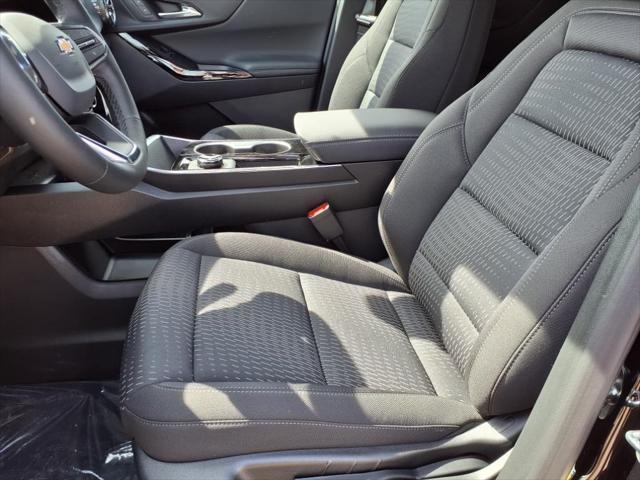 new 2026 Chevrolet Equinox car, priced at $31,640