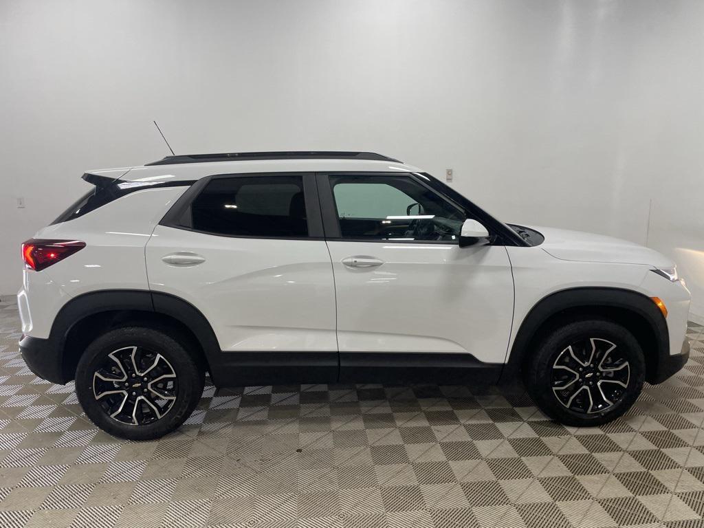 used 2023 Chevrolet TrailBlazer car, priced at $21,693