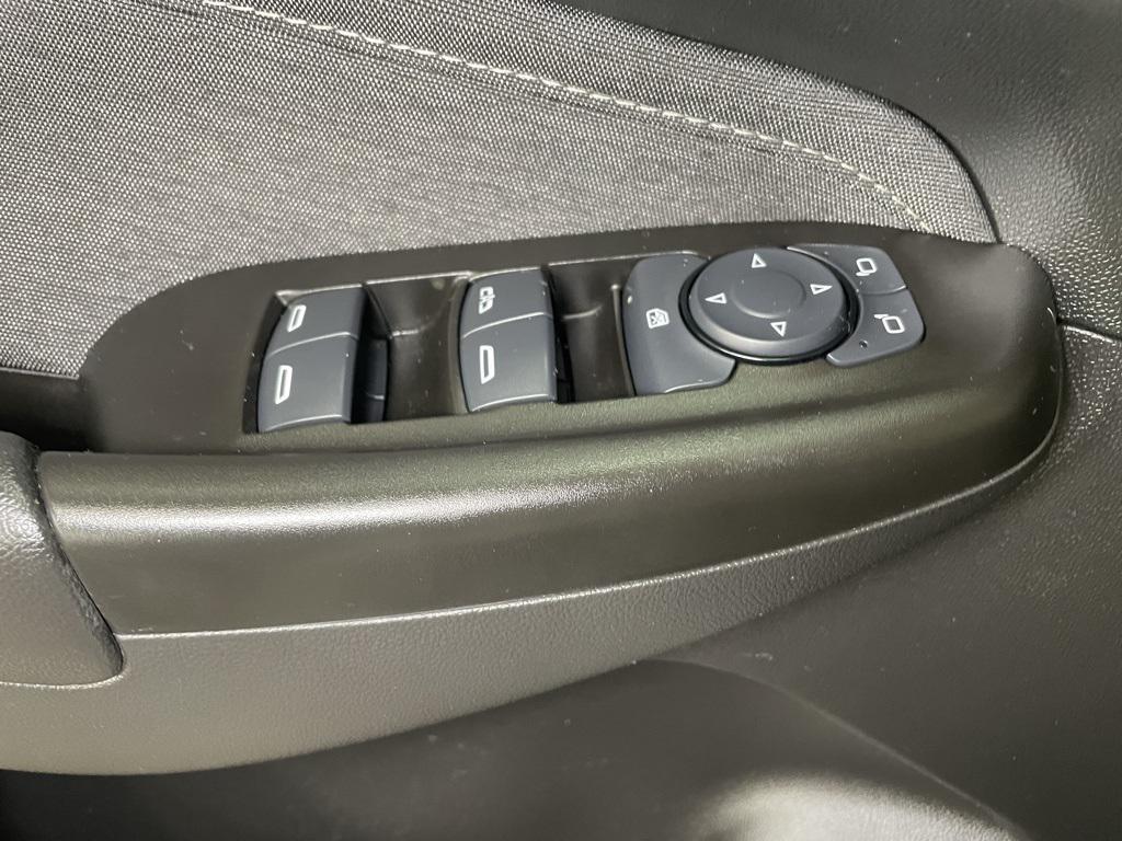 used 2023 Chevrolet TrailBlazer car, priced at $21,693