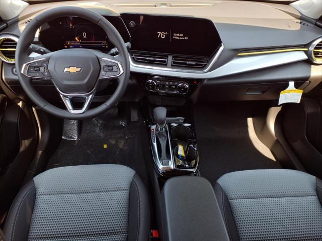 new 2025 Chevrolet Trax car, priced at $26,620