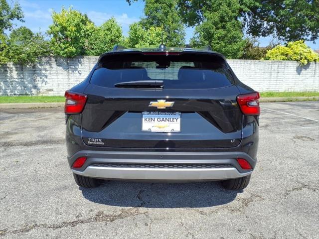 new 2025 Chevrolet Trax car, priced at $26,620