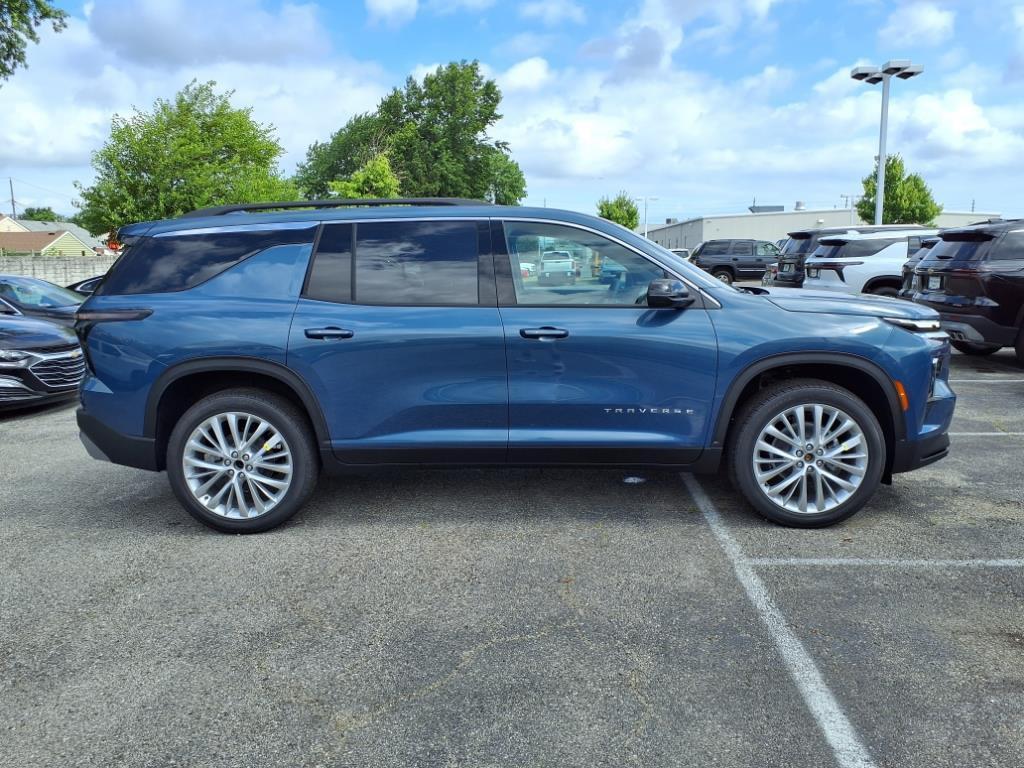 new 2025 Chevrolet Traverse car, priced at $46,380