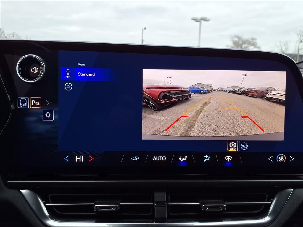 new 2026 Chevrolet Equinox EV car, priced at $31,065