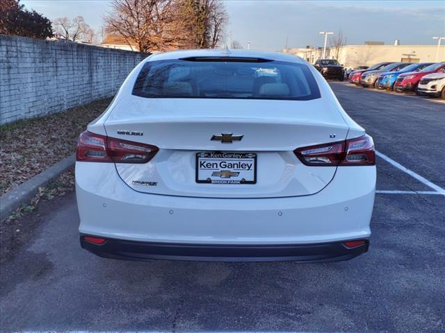 new 2024 Chevrolet Malibu car, priced at $33,890