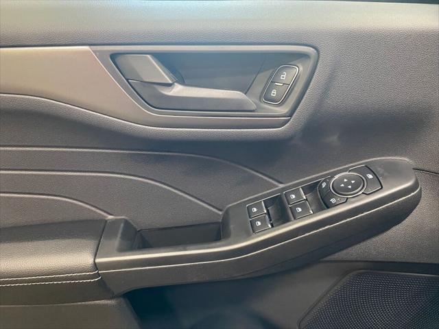 new 2025 Ford Escape car, priced at $27,702