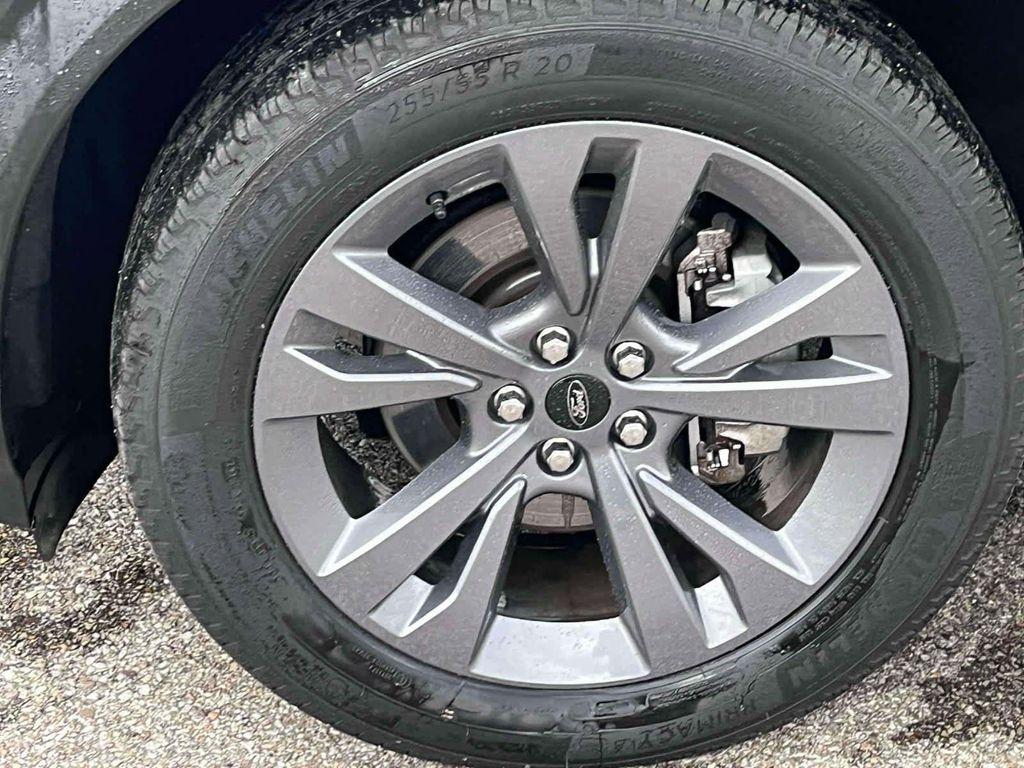 used 2022 Ford Explorer car, priced at $31,455