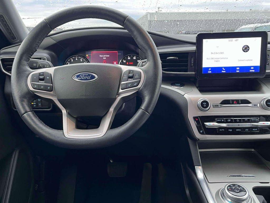 used 2022 Ford Explorer car, priced at $31,455