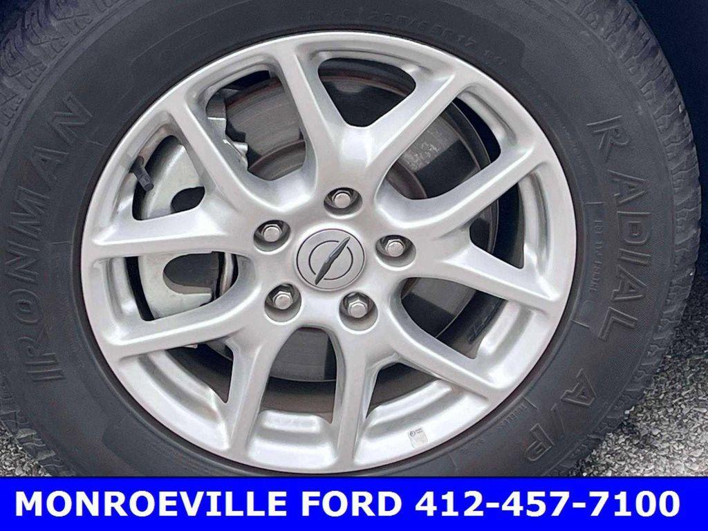 used 2024 Chrysler Pacifica car, priced at $28,578