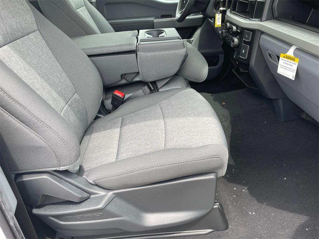 new 2025 Ford F-350 car, priced at $58,435