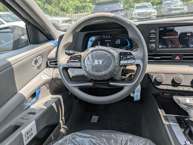 new 2025 Hyundai Elantra car, priced at $22,305