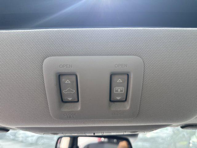 used 2022 Nissan Murano car, priced at $25,000