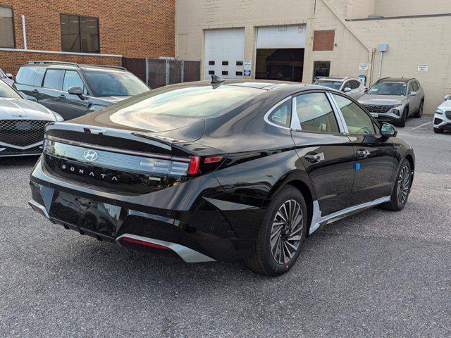 new 2025 Hyundai Sonata Hybrid car, priced at $38,135