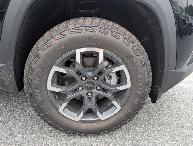 new 2026 Chevrolet Equinox car, priced at $31,340