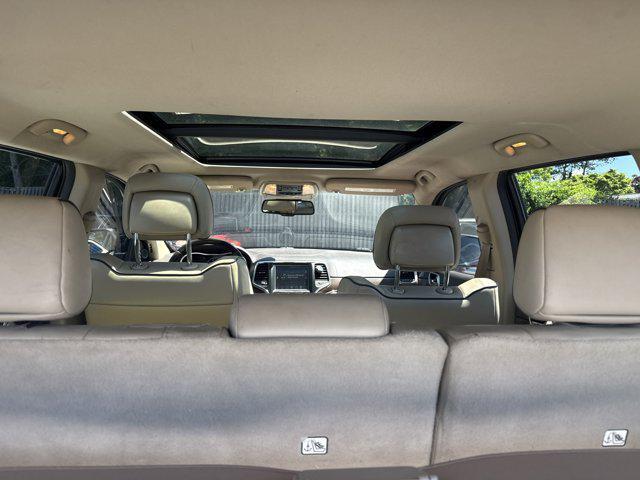 used 2015 Jeep Grand Cherokee car, priced at $14,995