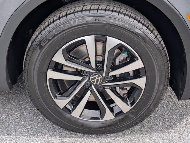 used 2022 Volkswagen Tiguan car, priced at $23,492