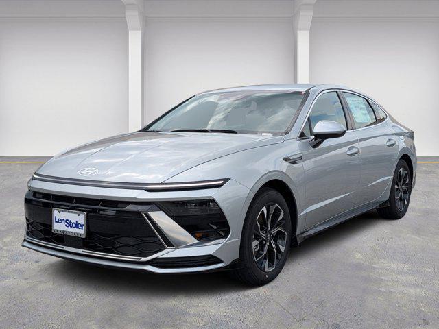 new 2025 Hyundai Sonata car, priced at $25,435