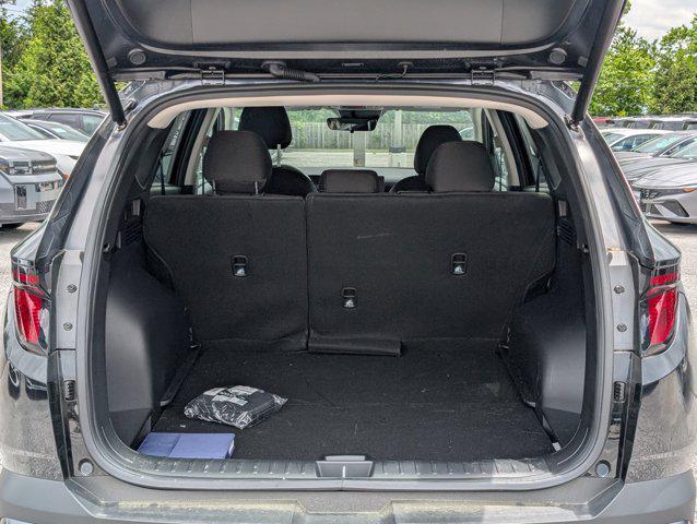 new 2025 Hyundai Tucson car, priced at $28,196