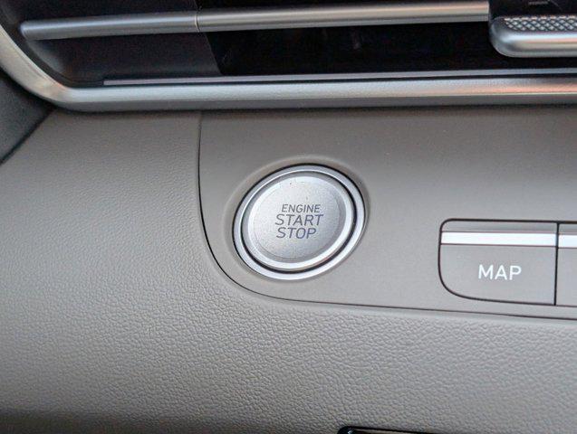 new 2025 Hyundai Elantra car, priced at $24,762