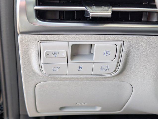 new 2025 Hyundai TUCSON Hybrid car, priced at $34,763