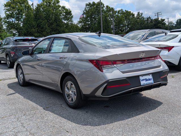 new 2025 Hyundai Elantra car, priced at $22,305