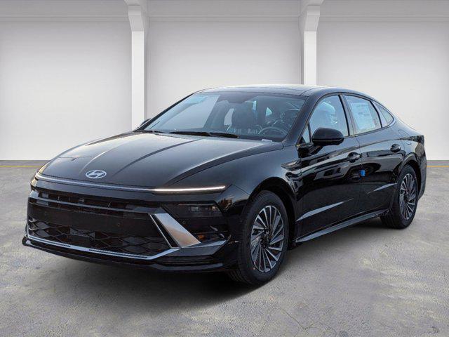 new 2025 Hyundai Sonata Hybrid car, priced at $35,752