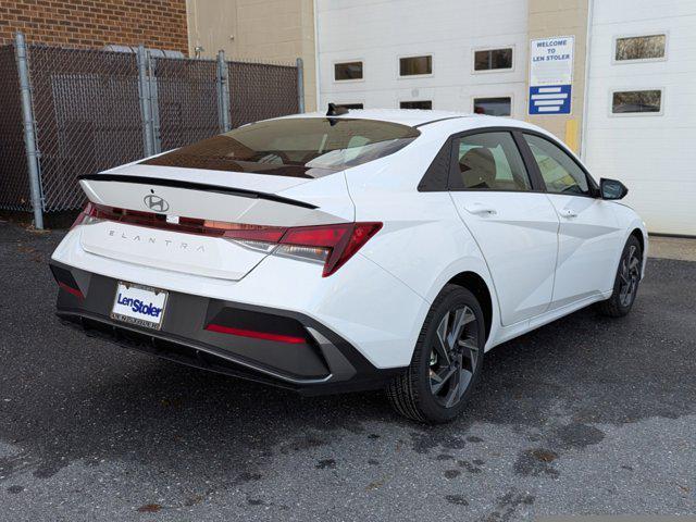 new 2025 Hyundai Elantra car, priced at $23,591