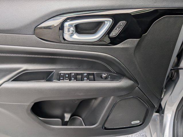 used 2023 Jeep Compass car, priced at $26,555
