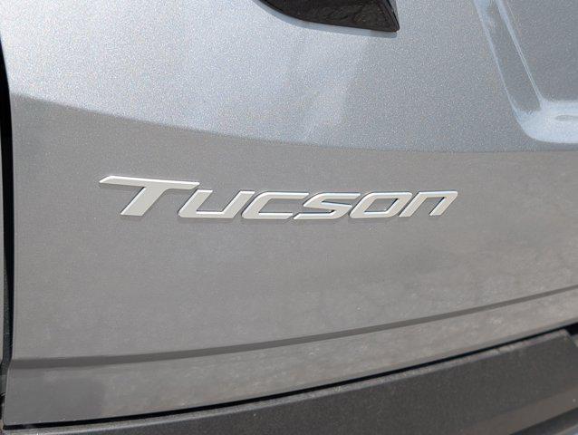 new 2025 Hyundai TUCSON Hybrid car, priced at $39,491