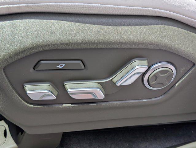 new 2025 Hyundai Santa Fe car, priced at $46,302