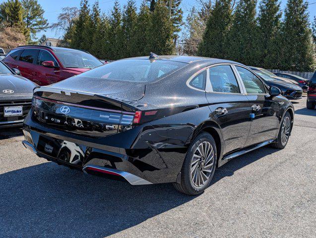 new 2025 Hyundai Sonata Hybrid car, priced at $30,037
