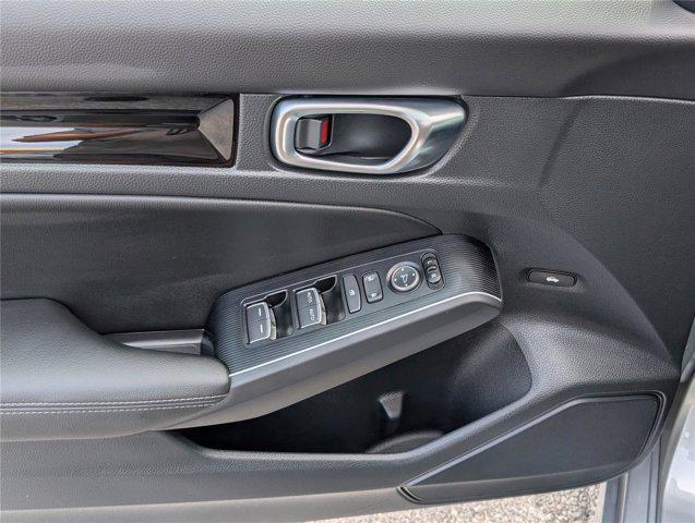 used 2025 Honda Civic Hybrid car, priced at $29,500
