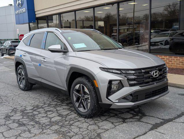 new 2025 Hyundai Tucson Hybrid car, priced at $36,683