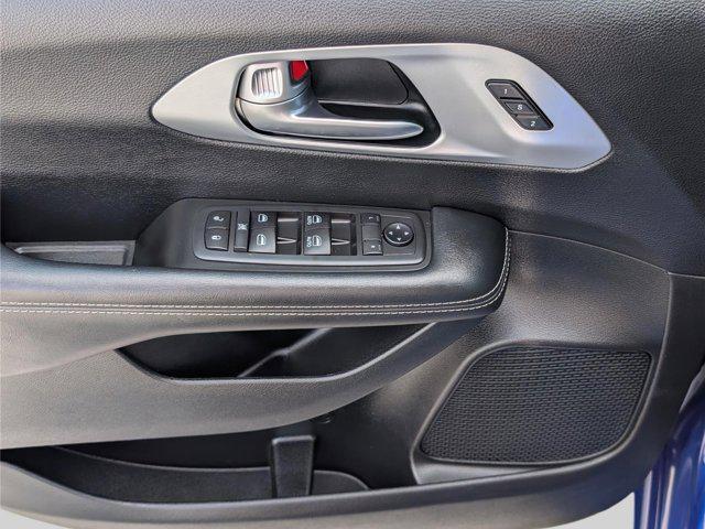 used 2020 Chrysler Pacifica car, priced at $20,500