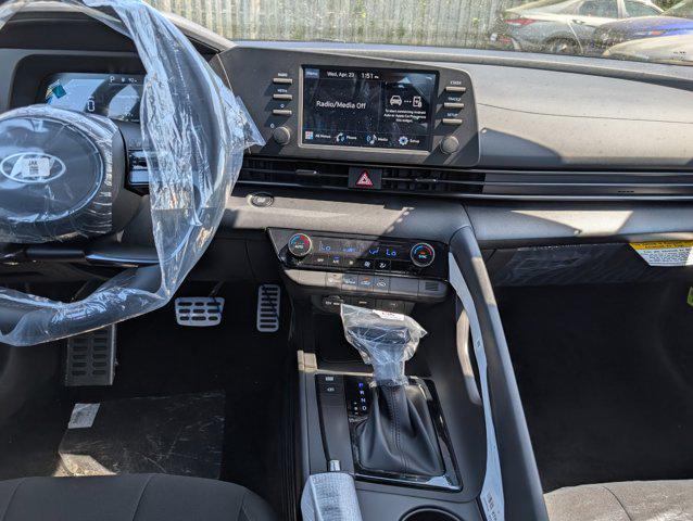 new 2025 Hyundai Elantra car, priced at $22,009