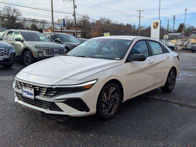 new 2025 Hyundai Elantra car, priced at $23,557