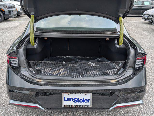 new 2025 Hyundai Sonata Hybrid car, priced at $35,151
