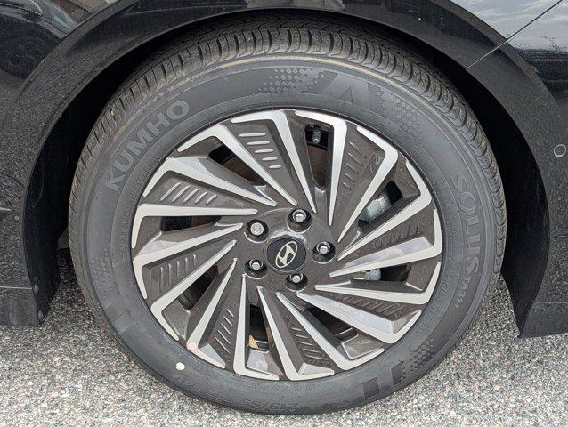 new 2025 Hyundai Sonata Hybrid car, priced at $35,151