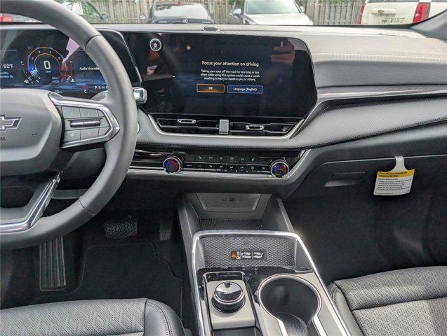 new 2026 Chevrolet Equinox car, priced at $29,090