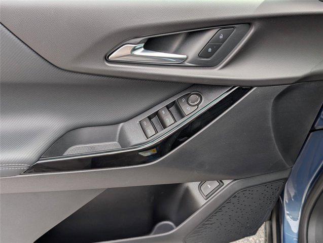 new 2026 Chevrolet Equinox car, priced at $29,090