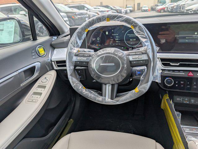 new 2025 Hyundai Sonata Hybrid car, priced at $35,106