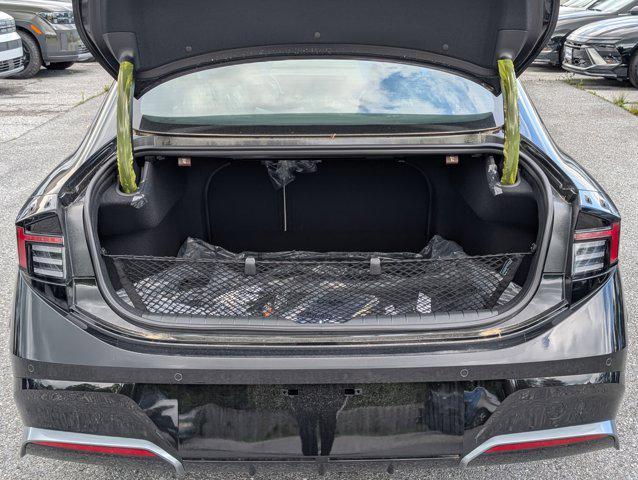 new 2025 Hyundai Sonata Hybrid car, priced at $35,106