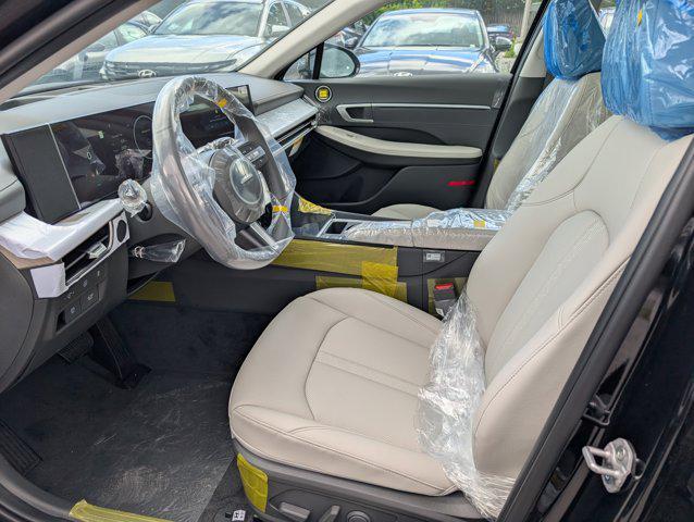 new 2025 Hyundai Sonata Hybrid car, priced at $35,106