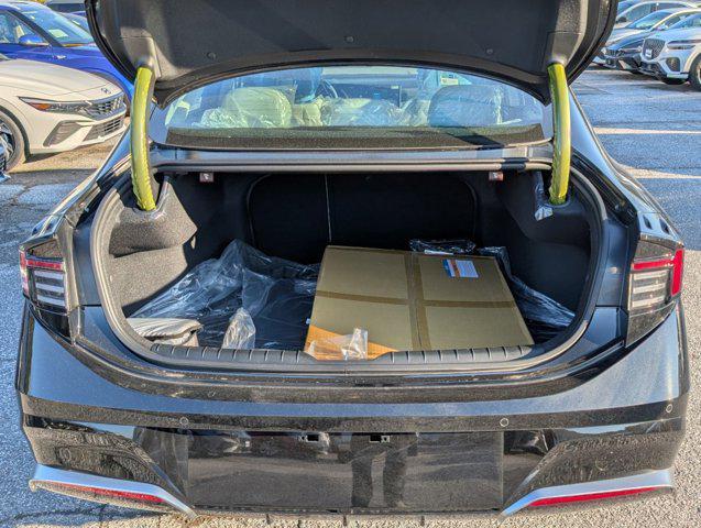 new 2025 Hyundai Sonata Hybrid car, priced at $36,077