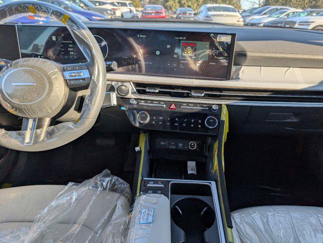 new 2025 Hyundai Sonata Hybrid car, priced at $36,077