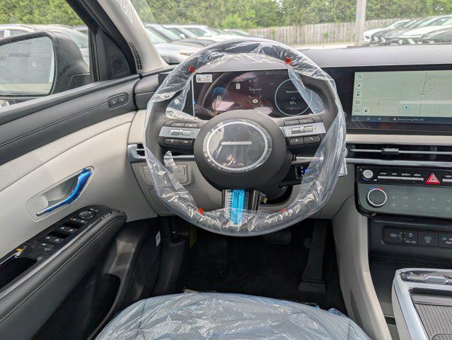 new 2025 Hyundai TUCSON Hybrid car, priced at $39,424